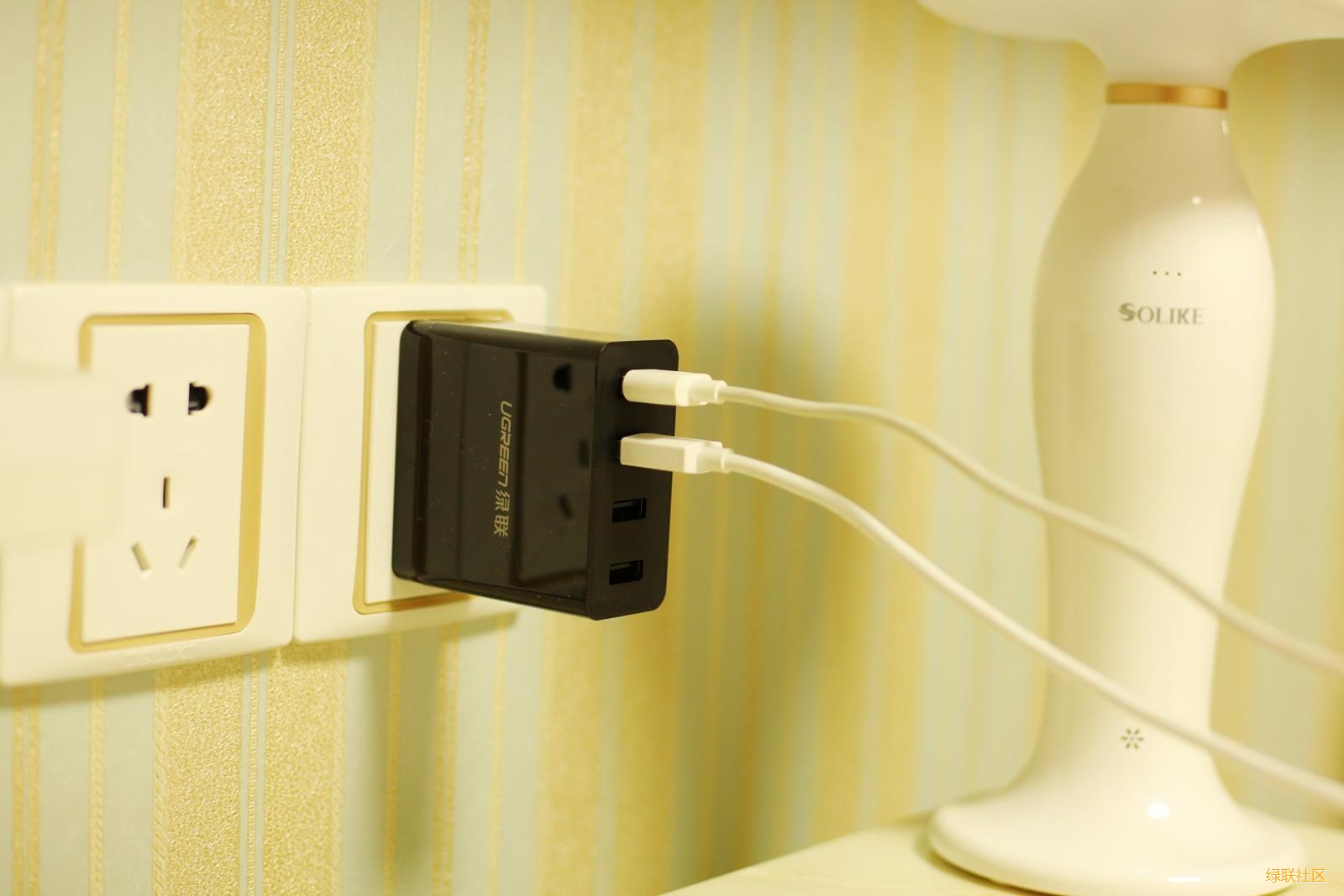 4口充电器,腾博官网诚信为本,专业服务4口电源适配器