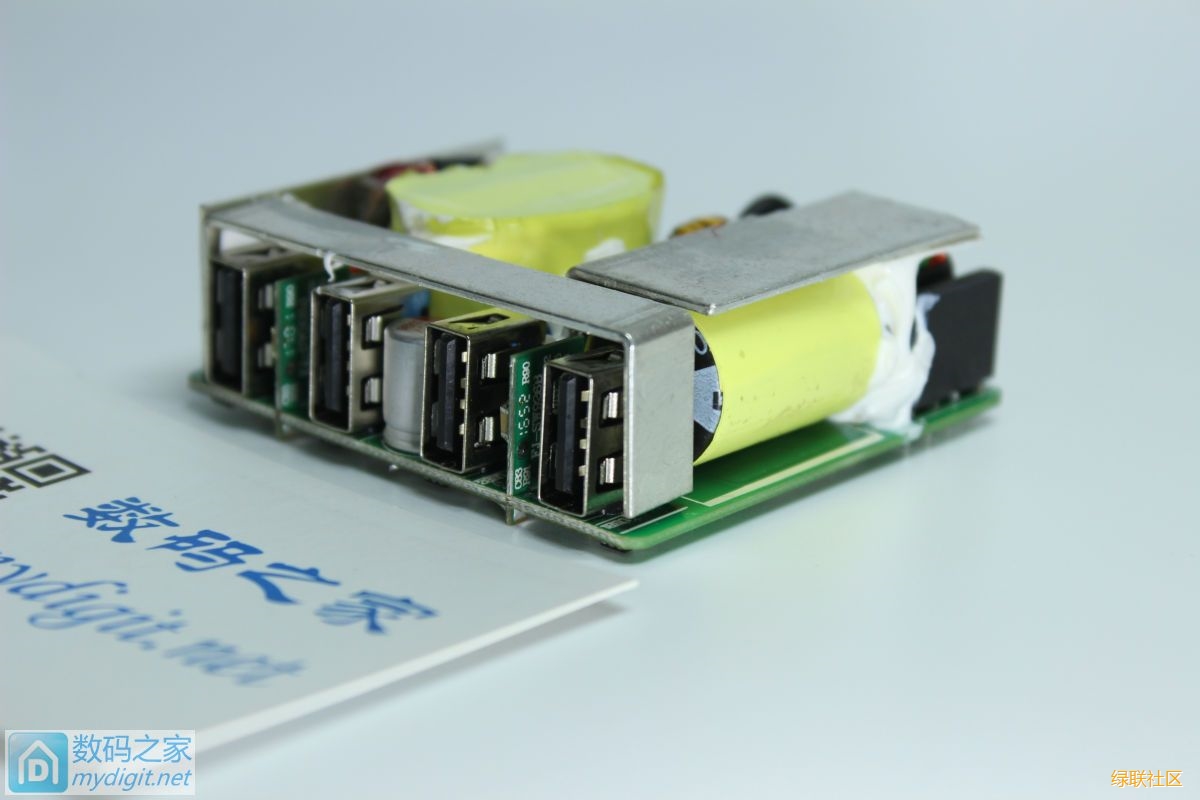 UGREEN腾博官网诚信为本,专业服务-品质新体验,数码选腾博官网诚信为本,专业服务