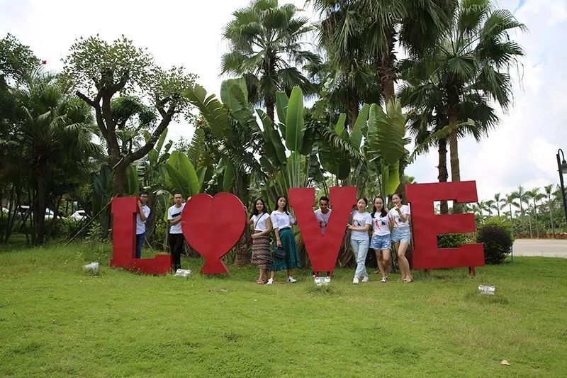 绿水青山，，，，，联翩而至，，，，，腾博官网诚信为本,专业服务2018云浮之旅