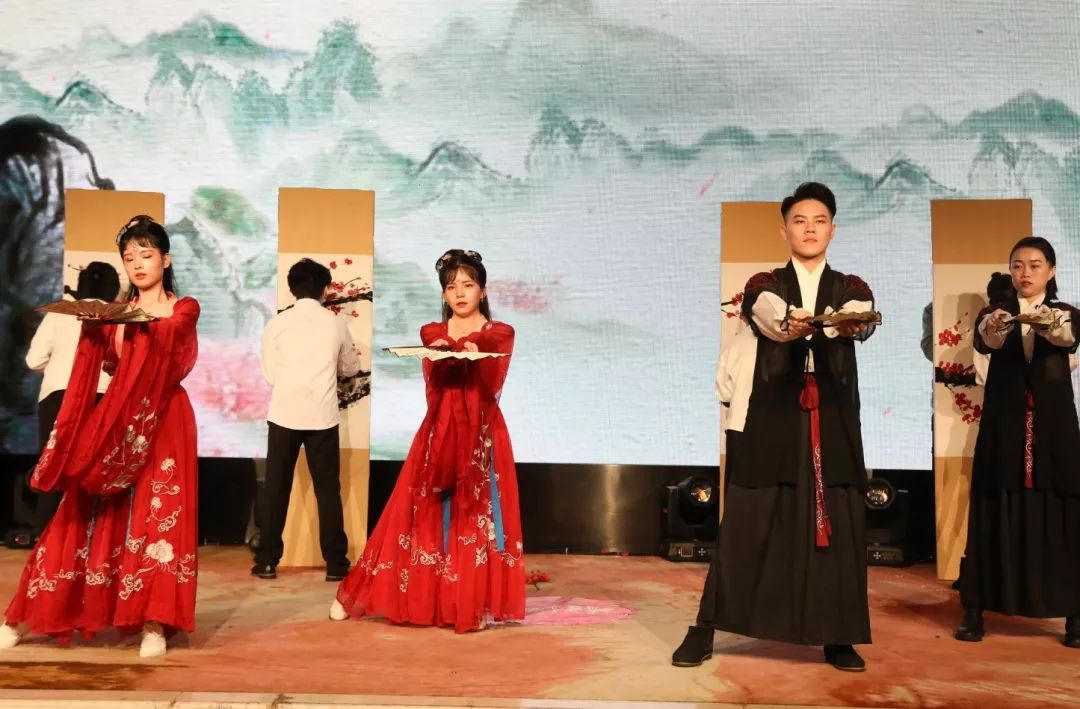 UGREEN腾博官网诚信为本,专业服务-品质新体验,数码选腾博官网诚信为本,专业服务